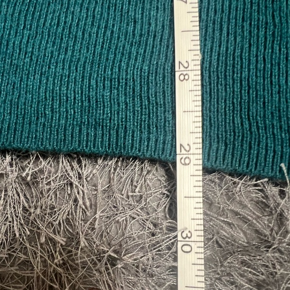 Long Sleeve Maternity Sweater! - Picture 10 of 12